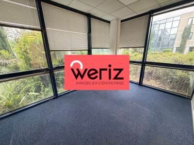 Location bureaux de 66 à 274m² au Tholonet