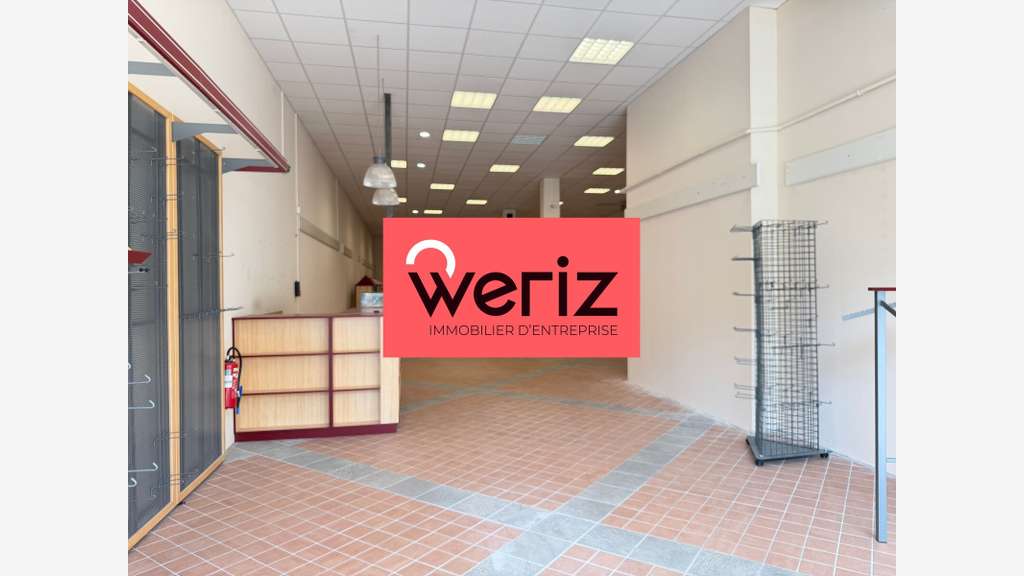 A louer locaux à partir de 290m² Le Tholonet