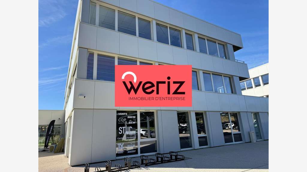 Bureaux 841 m², divisibles à louer à Ventabren
