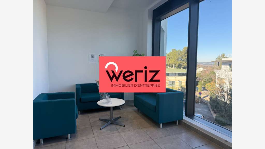 A louer bureaux standing avec terrasse - Europarc