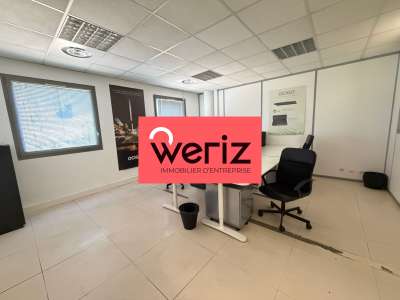 Bureaux 322m² non divisibles à louer à Aix