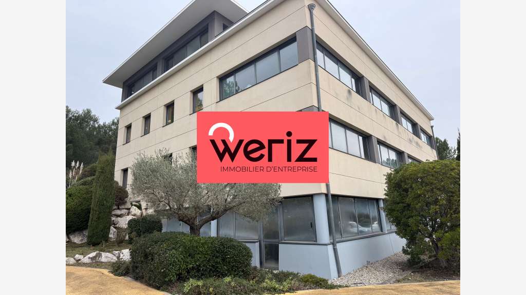 Bureaux sur la Duranne dans un environnement paysa
