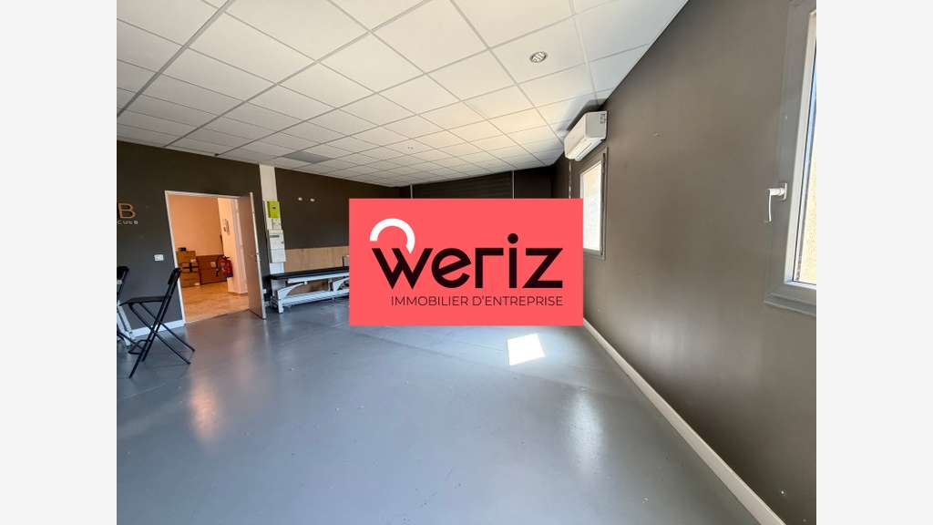 Bureaux de 148 m² divisibles à partir de 73 m² à L