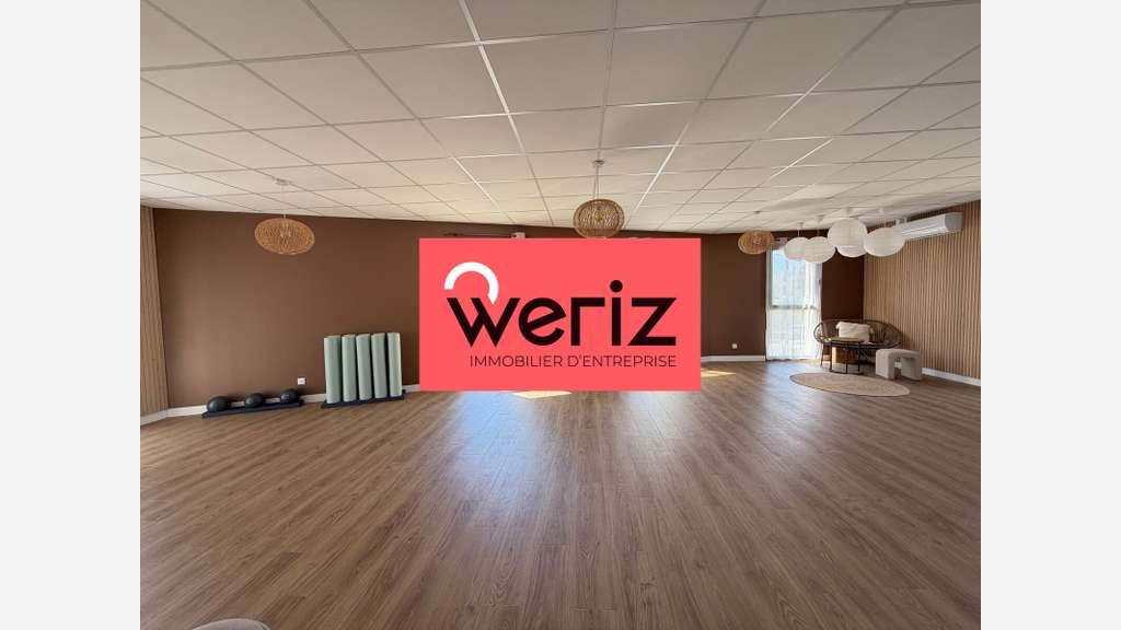 Bureaux de 148 m² divisibles à partir de 73 m² à L