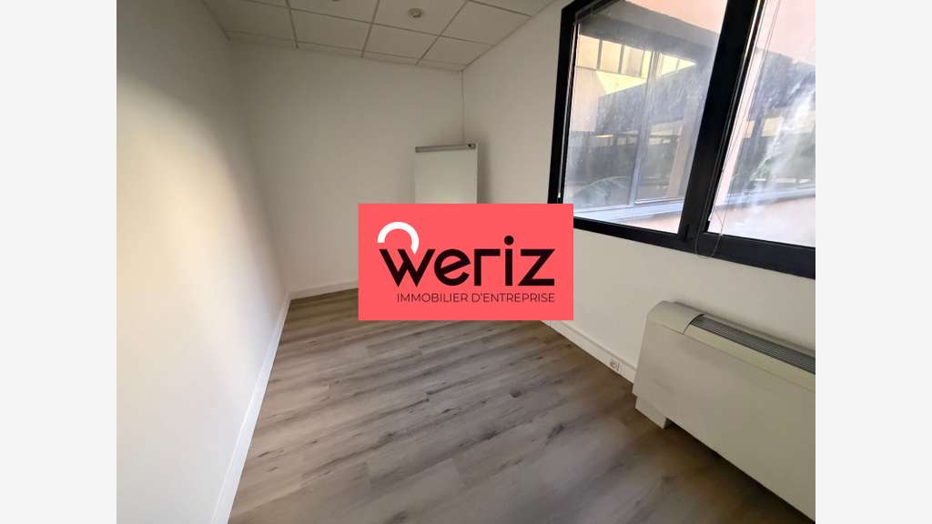 Bureaux de 117 m² divisibles à partir de 41 m² à L