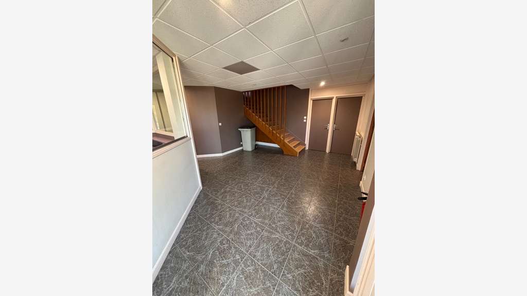 Bâtiment d'activité à louer 1991m² à Lentilly A89