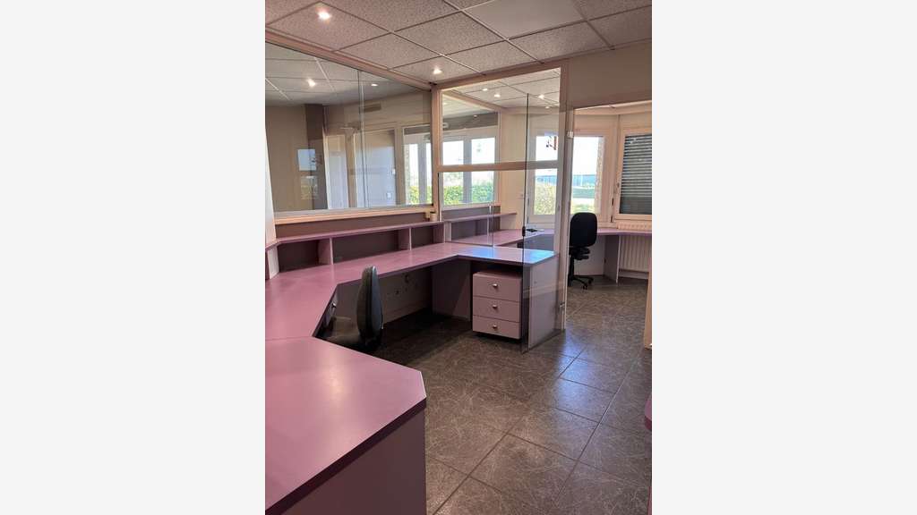 Bâtiment d'activité à louer 1991m² à Lentilly A89