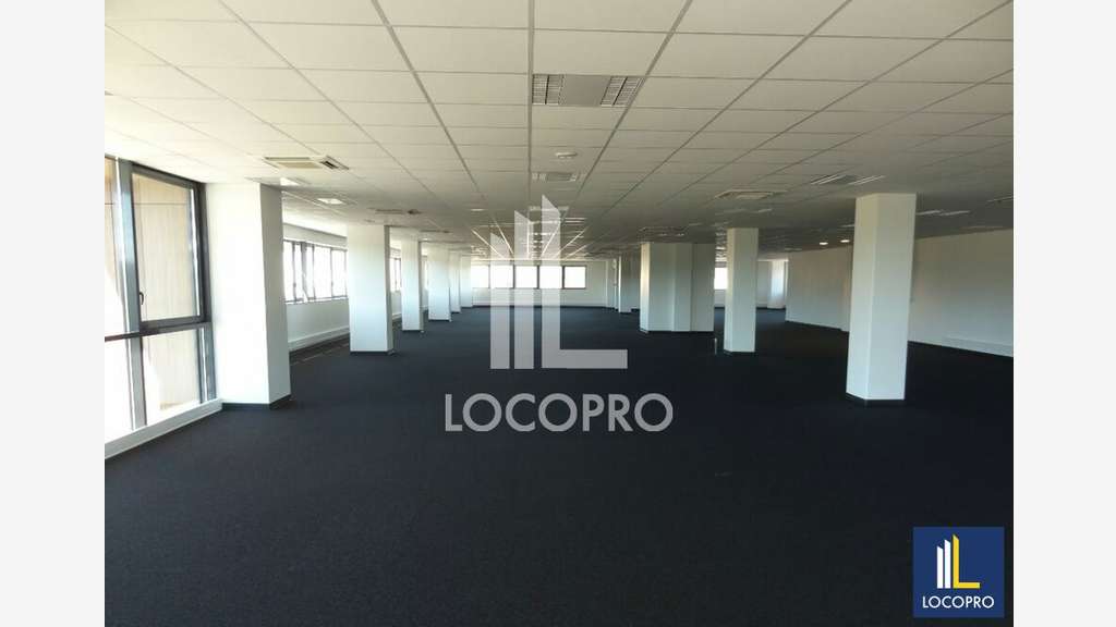 A louer bureaux 155m² Parc des Bréguières aux Arcs
