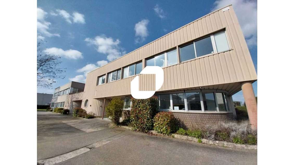 A louer Bureaux 523m² Les clayes sous bois