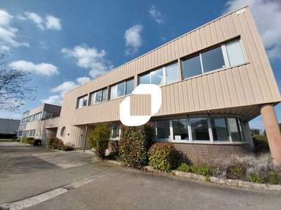 A louer Bureaux 523m² Les clayes sous bois