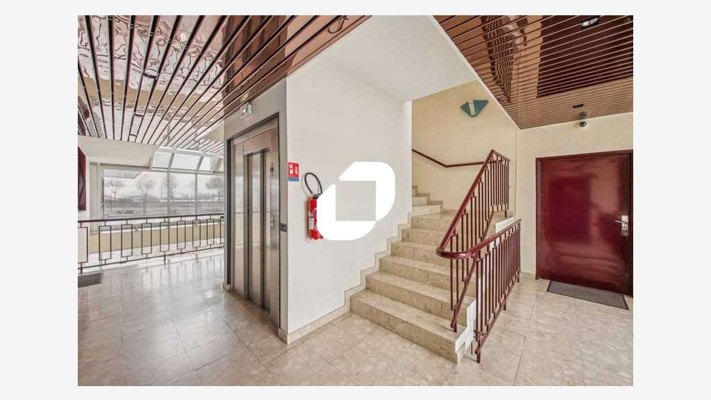 A louer Bureaux 143m² Les essarts le roi