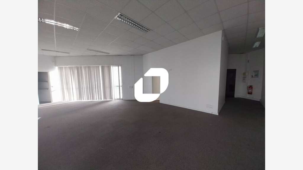 A louer Bureaux 66m² Les essarts le roi
