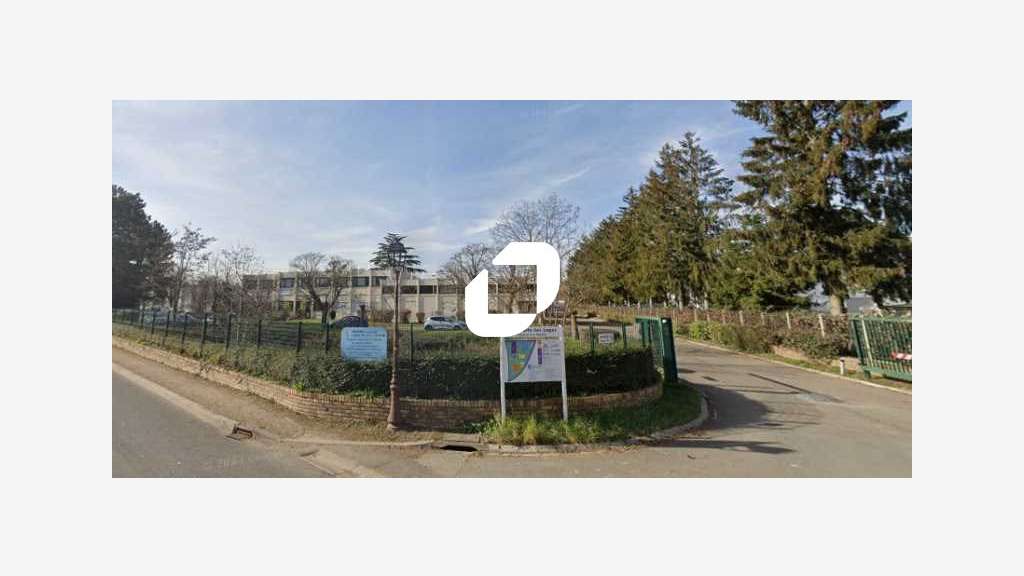 A louer Bureaux 18m² Les loges en josas