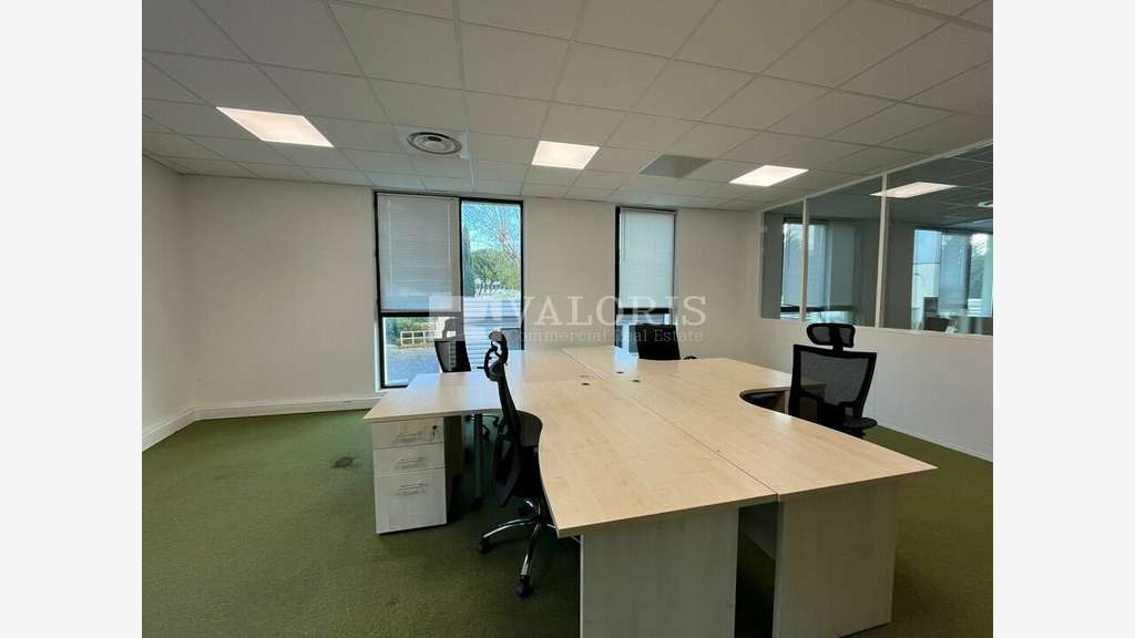 Bureaux à louer zone des Milles à Aix