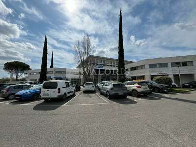Bureaux 50 et 134 m² à louer ZI des Milles