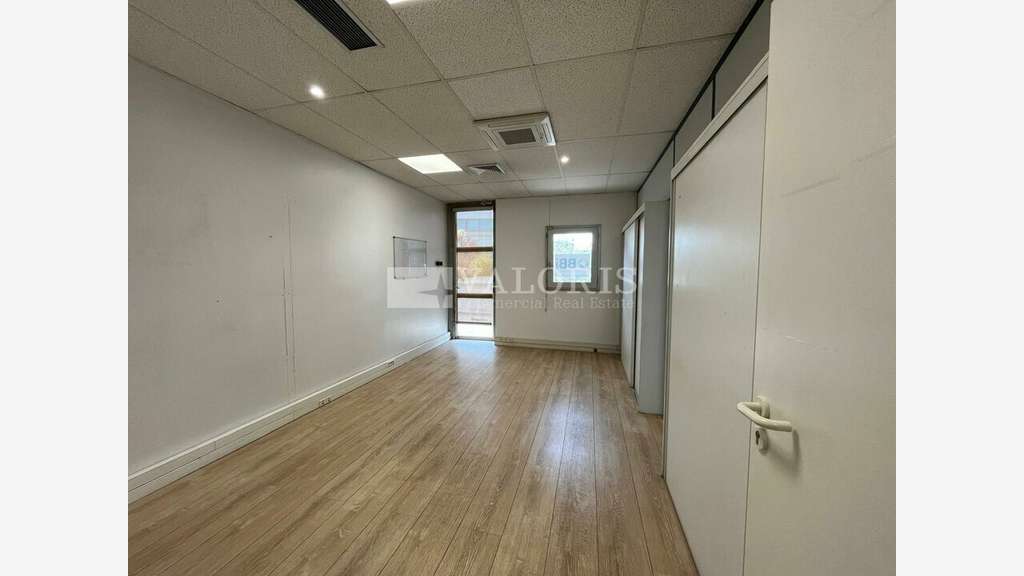 Bureaux 50 et 134 m²  à louer ZI des Milles
