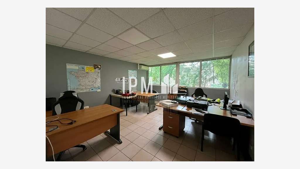 A louer bureaux 320m² divisibles ZAC de l'Agavon