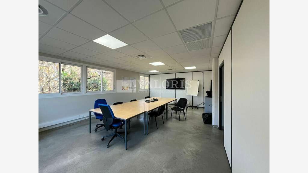 Bureaux 380m² à louer ZAC de l'Agavon A7 / D9