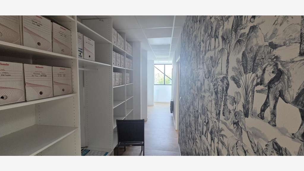 Bureaux de 120m² à louer en R+1 les Ponts de Cé