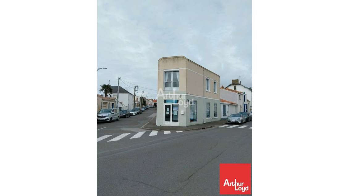 Bureaux 40m² à louer aux Sables-d'Olonne centre 
