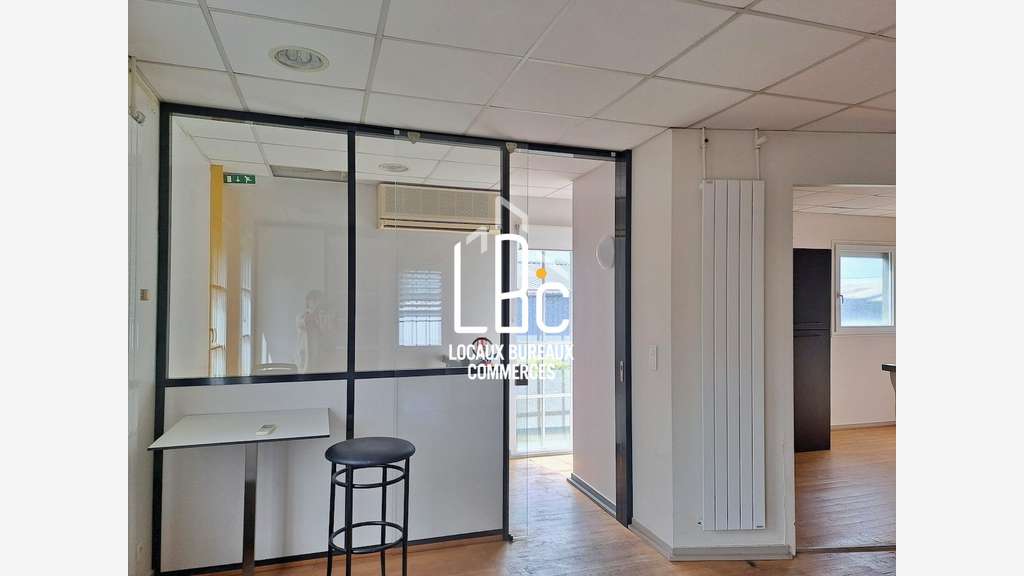 A louer bureau 65m² Les Sorinières 