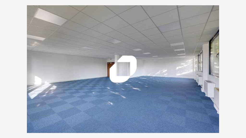 A louer Bureaux 107m² Les ulis