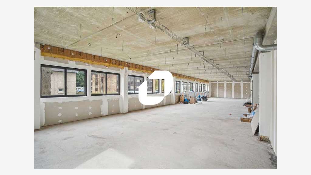 A louer Bureaux 130m² Les ulis