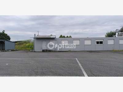 A louer bureaux 168m² + 65m² d'appentis à Lescar