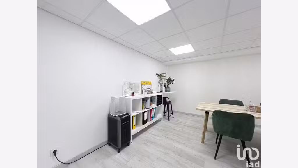 Bureau à Lésigny