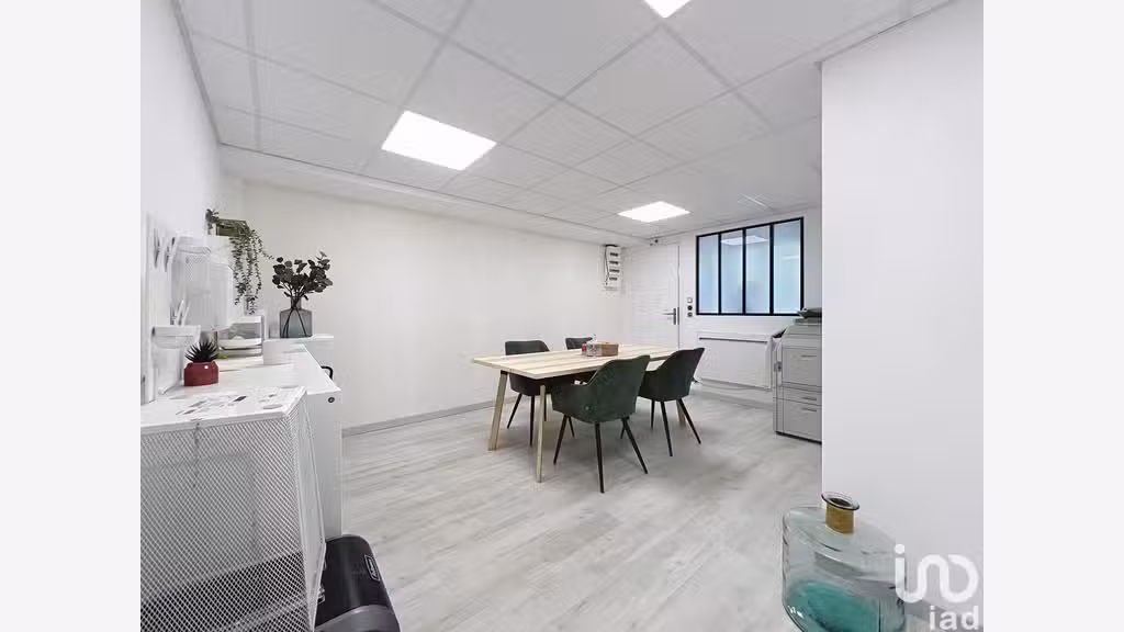 Bureau à Lésigny