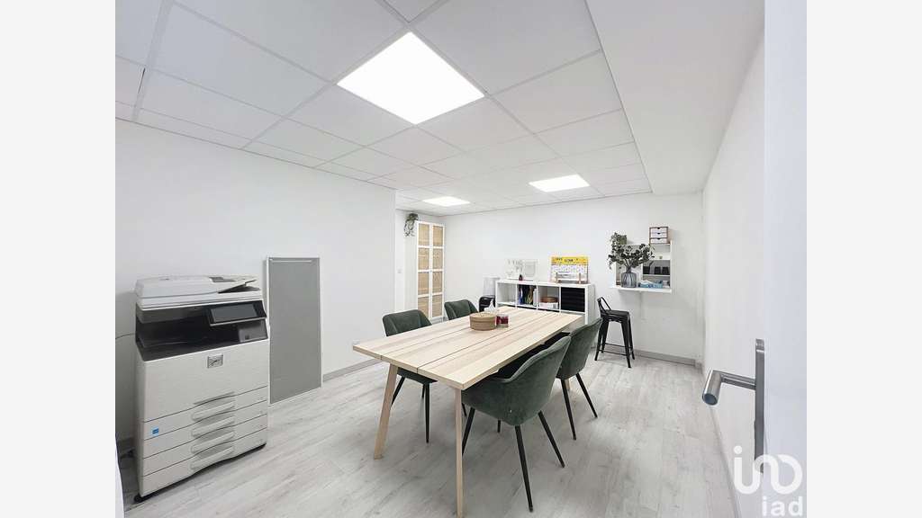 Bureau à Lésigny