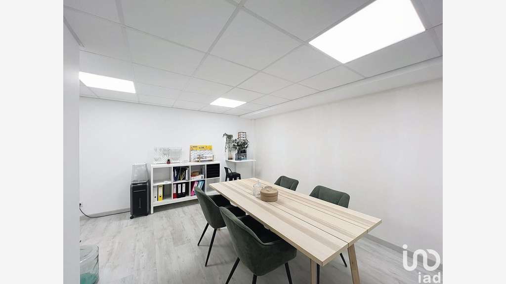 Bureau à Lésigny