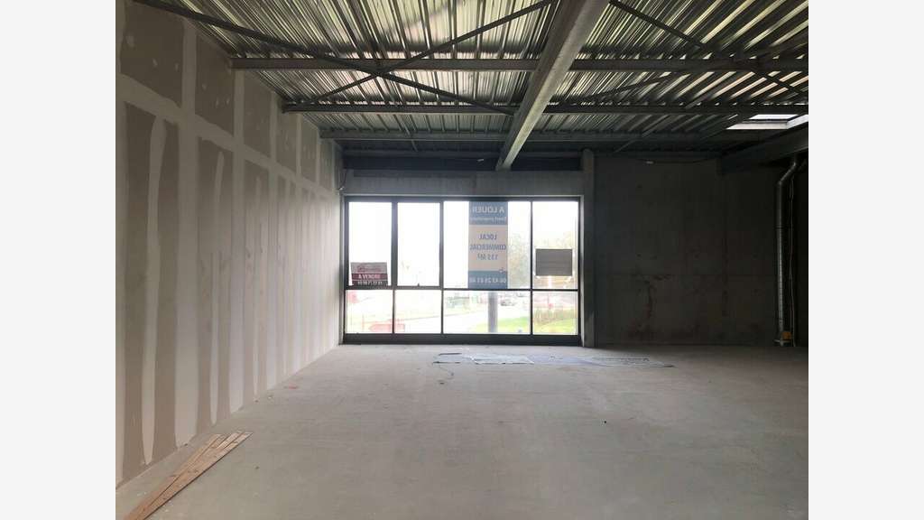Bureaux de 135m² à louer en R+1 à Lesneven