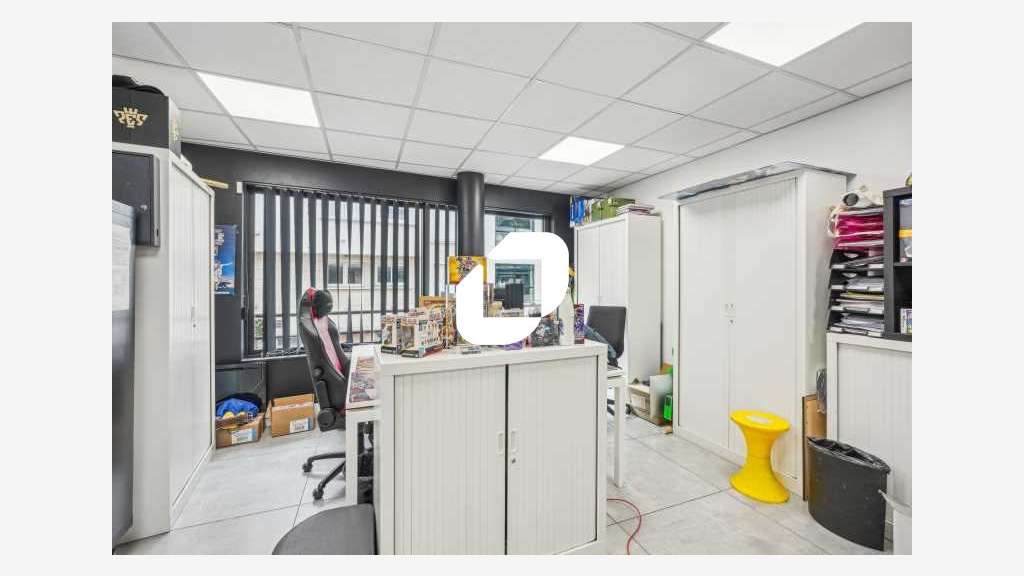 A louer Bureaux 161m² Levallois perret