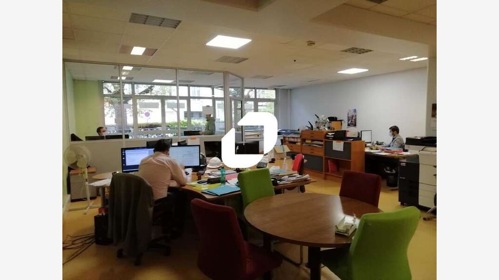 A louer Bureaux 307m² Levallois perret