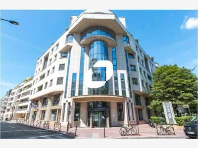 A louer Bureaux 700m² Levallois perret