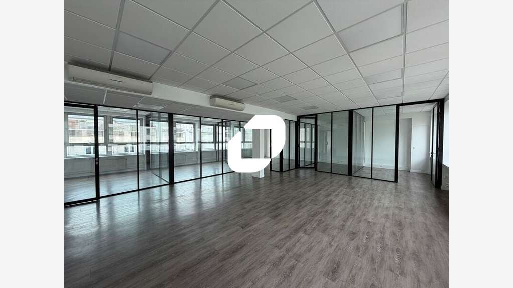 A louer Bureaux 218m² Levallois perret
