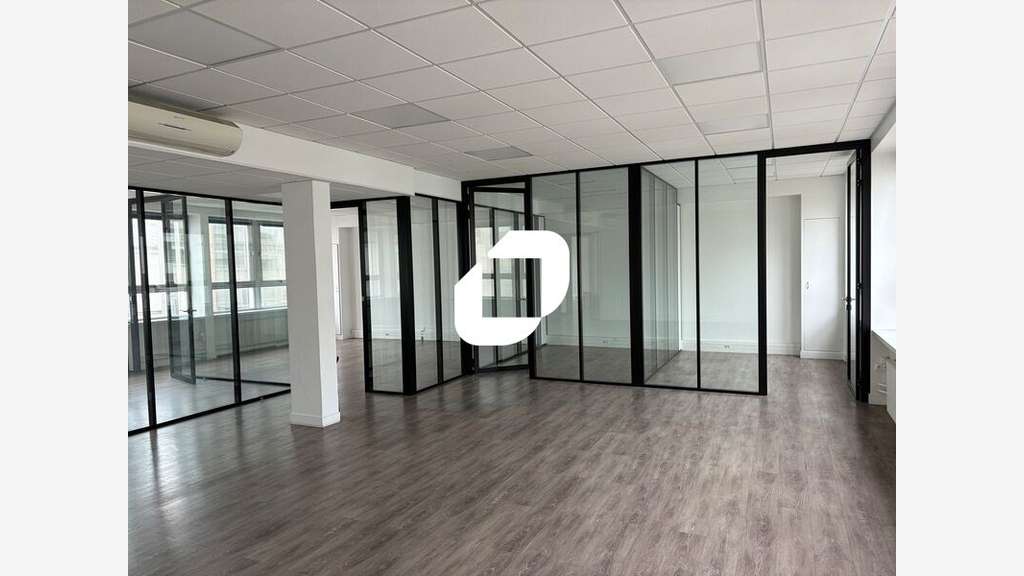 A louer Bureaux 218m² Levallois perret