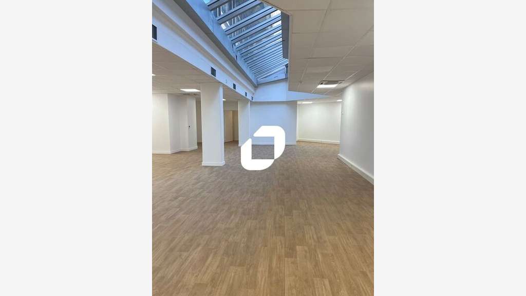 A louer Bureaux 157m² Levallois perret