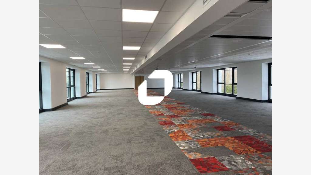 A louer Bureaux 457m² Hellemmes lille