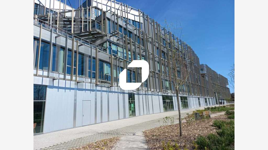 A louer Bureaux 1032m² Lezennes
