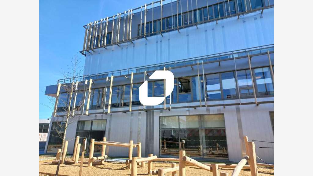 A louer Bureaux 1032m² Lezennes