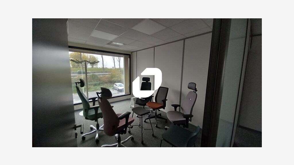 A louer Bureaux 188m² Lezennes