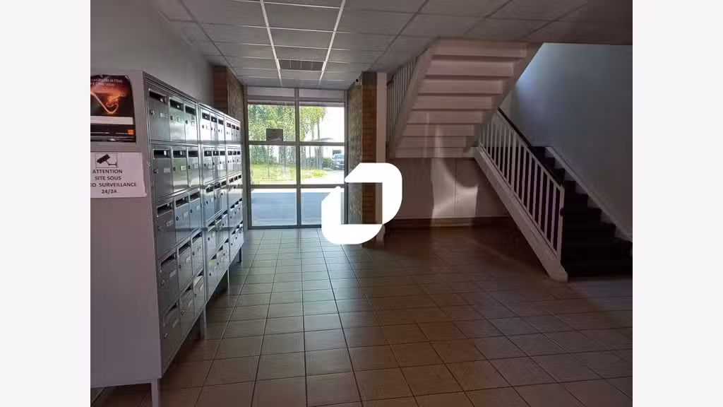 A louer Bureaux 642m² Lezennes