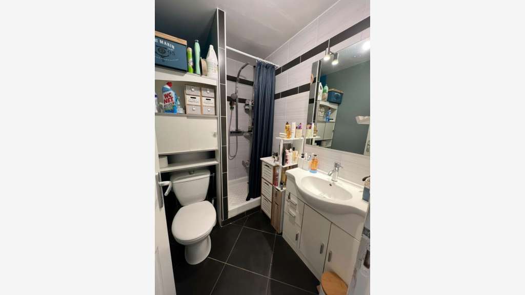 A louer bureaux 51.12m² à Liancourt