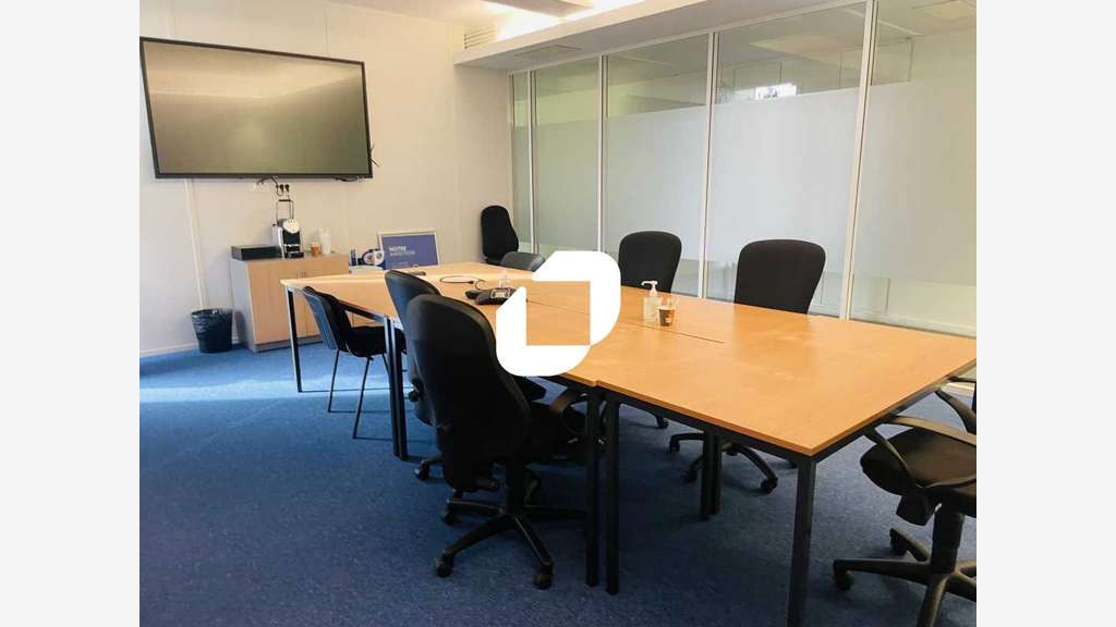 A louer Bureaux 628m² Lieusaint