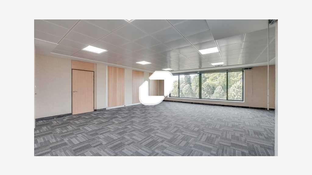 A louer Bureaux 65m² Lieusaint