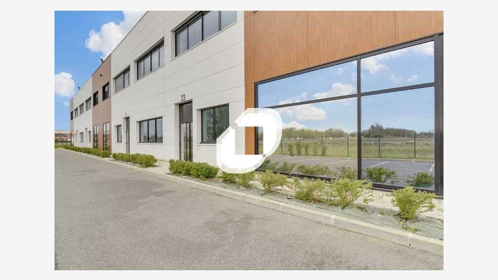 A louer Bureaux 226m² Lieusaint