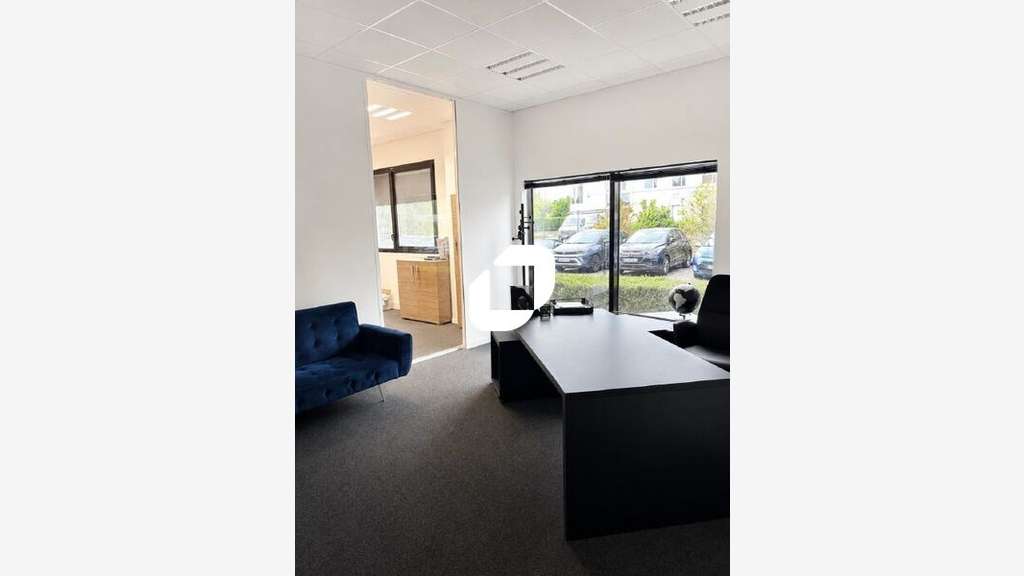 A louer Bureaux 226m² Lieusaint
