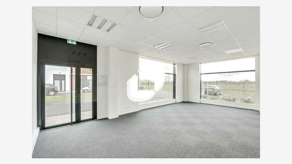A louer Bureaux 226m² Lieusaint